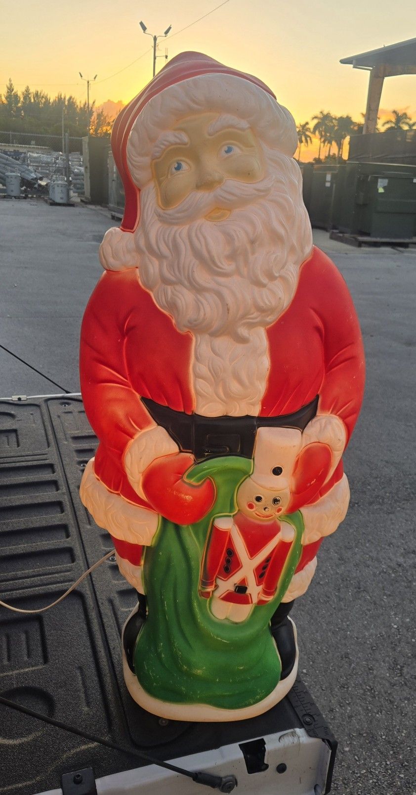 Vintage Santa Blow Mold 38" 1997 Grand Venture Toy Soldier Sack Bag With Light