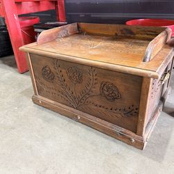Antique /Vintage wooden chest