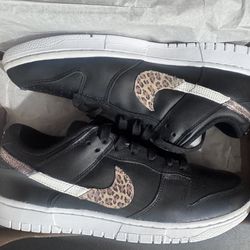 Women’s Nike SB Dunk Leopard sz 10 M8.5 DS