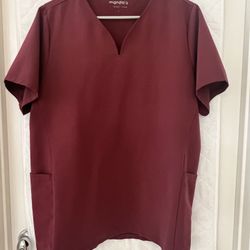 Mandala curved v-neck scrub top with 5 pockets