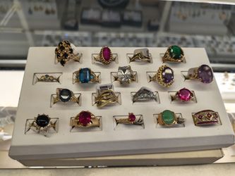 14k10k gold rings different prices and grams layaway available 10% Dwon if you interested please make sure you ask for Maribel thank you