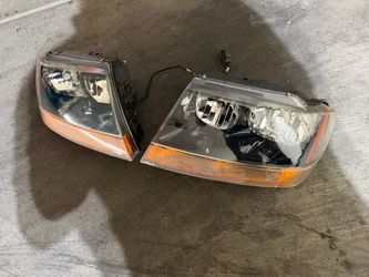 Jeep grand Cherokee 99-04 headlights