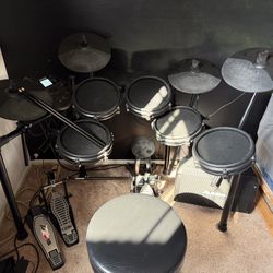 Alesis Electric Drum Kit & Amp