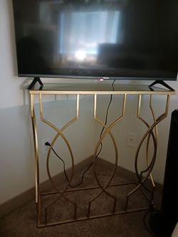 Tv stand