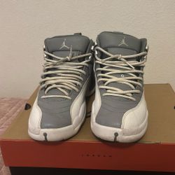 Jordan 12’s Grey And White 