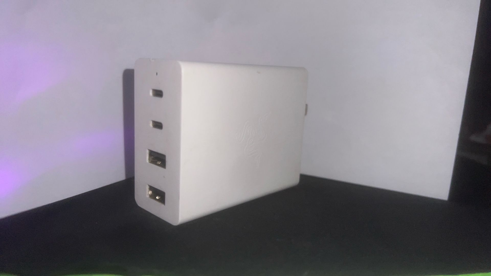 Razer USB-C 130W GaN Charger: 4 Ports - Super Fast Charging for Laptops, MacBook, iPad, iPhone, Samsung Galaxy - Charge Multiple Devices - Compact & T