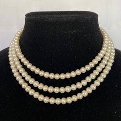 Gorgeous Vintage Triple Strand Pearls With Crystals Clasp