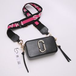 Marc Jacobs Camera Bag-.
