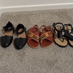 Shoes Size 7