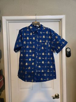 Disney 70 Celebration Men's Short-Sleeve Button-Down  L/XL/XXL