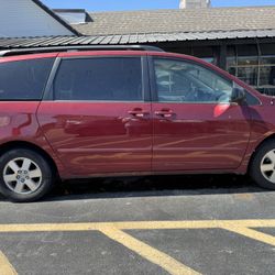 2010 Toyota Sienna