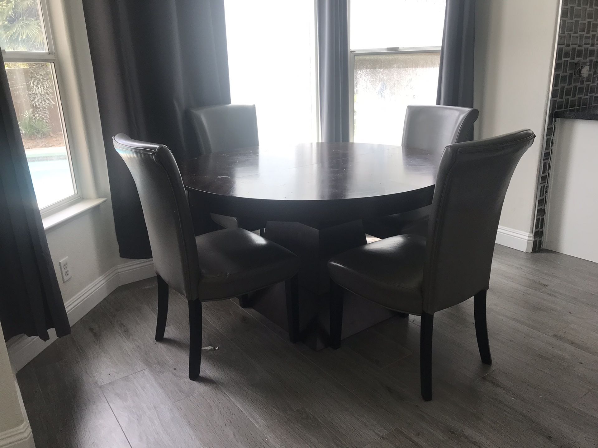 Breakfast dining table with 4 chairs