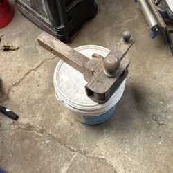 Heavy Duty Hitch With 2 5/1