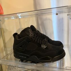 Jordan 4 Black Cats 