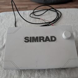 Simrad Cruise 7 Multi Function Display Fish Finder GPS And Mount 