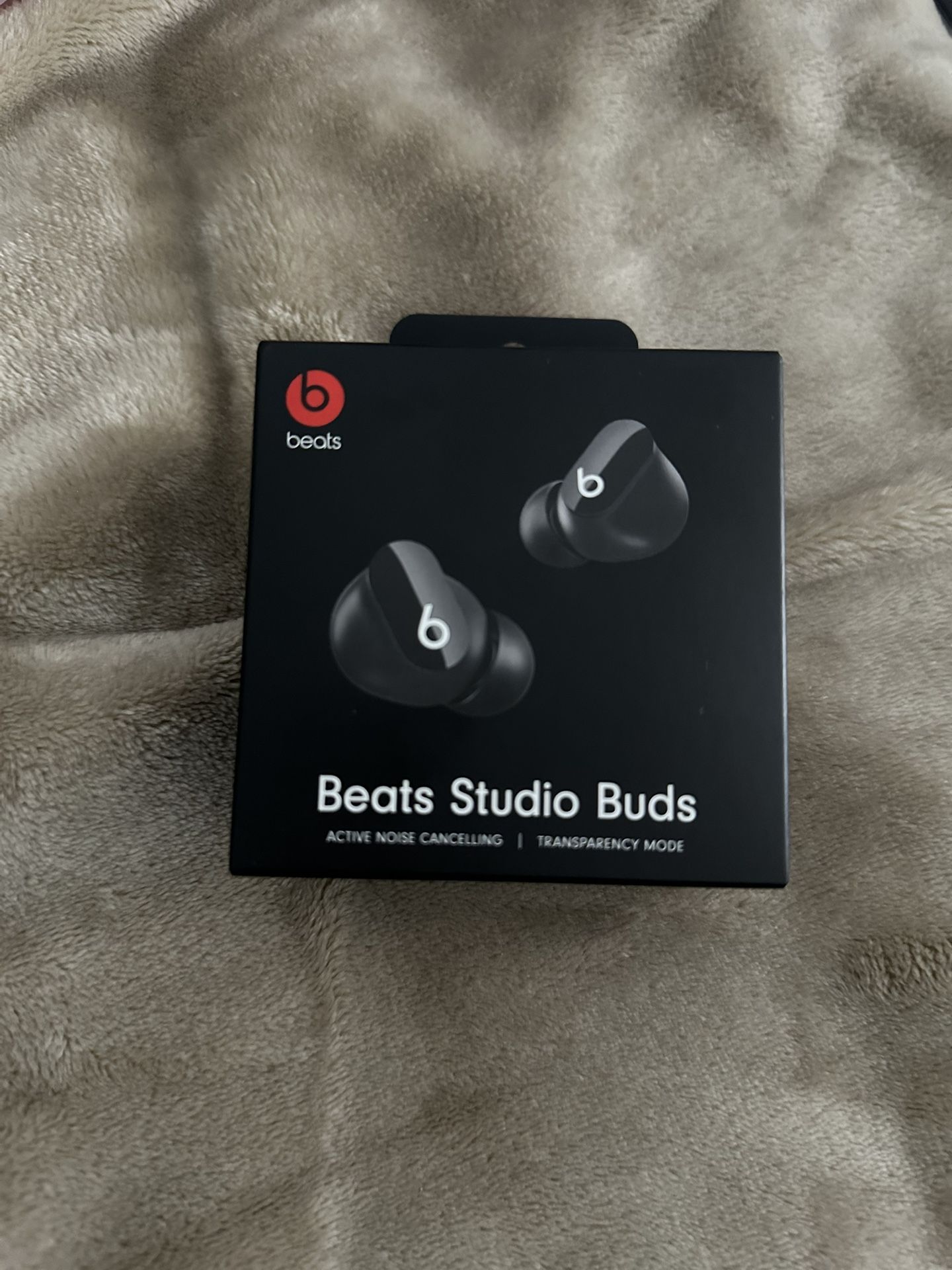 Beats Solo Buds