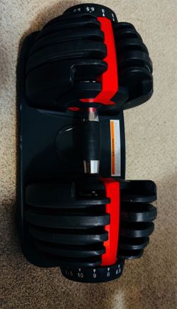 Adjustable dumbbell