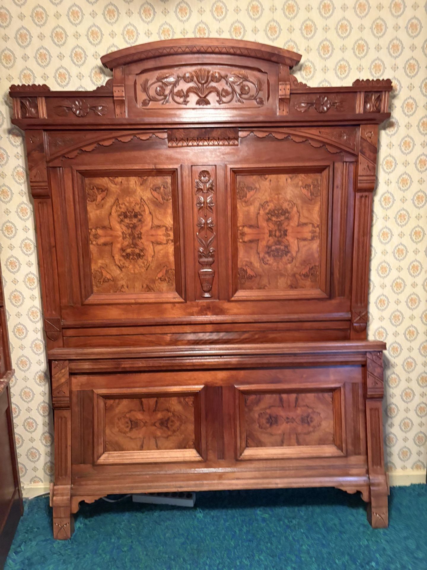 Eastlake 1800’s Era Bed Set