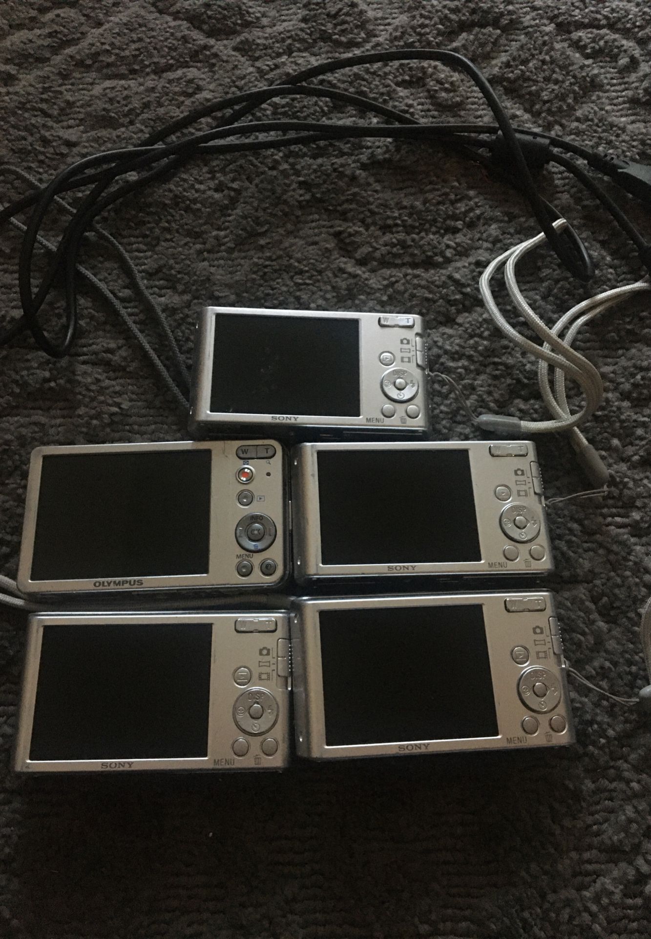 5 WORKING SONY CAMERAS WITH CHARGER (80 FOR ALL)