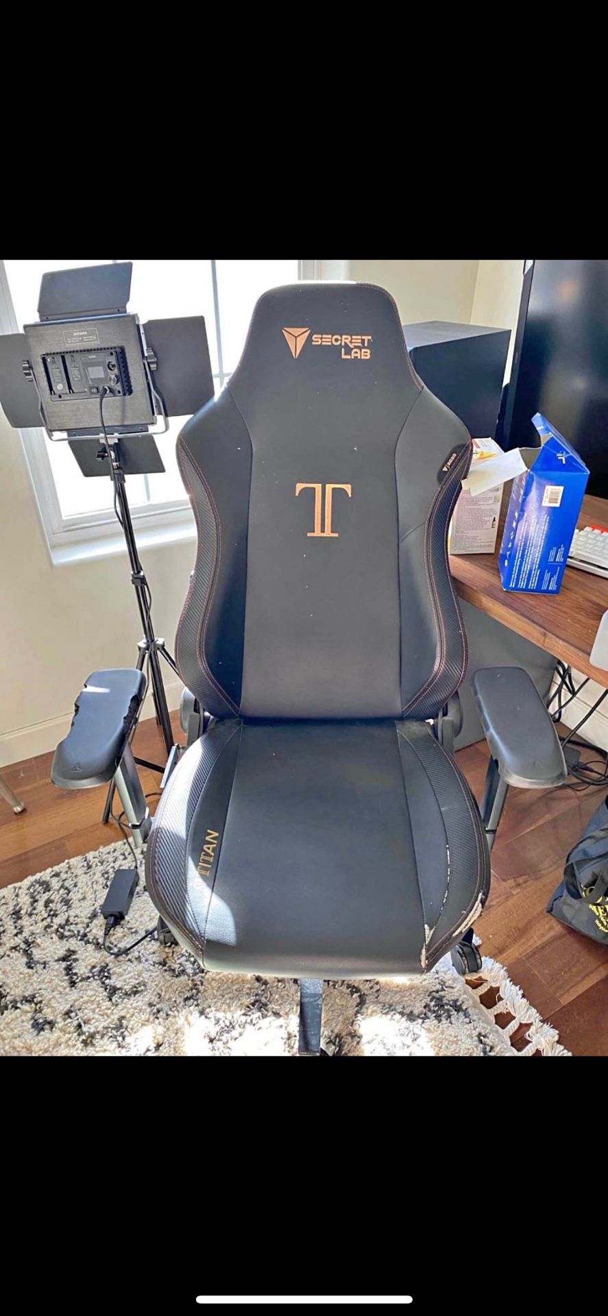 Secret Lab Titan Gaming Chair 