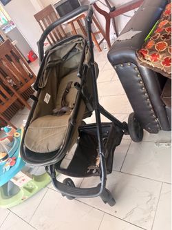 Mompush stroller