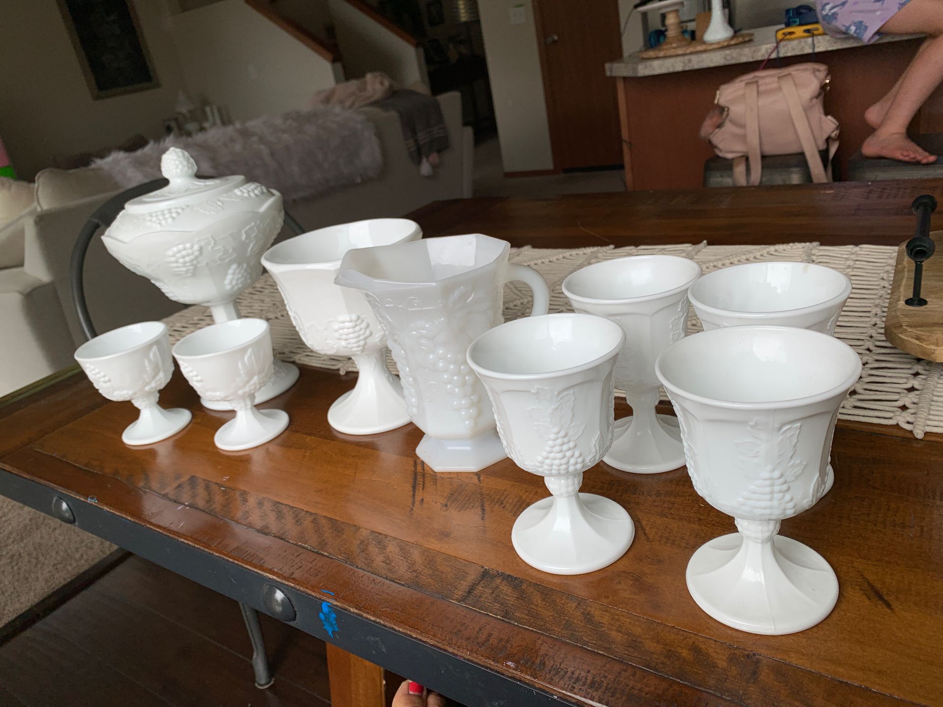 Milk glass (grapes) collection