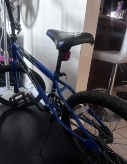 Huffy blue bike