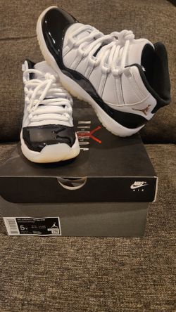 Jordan 11 retro GS size 5Y