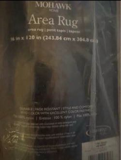 Mohawk Area Rug - Brand New - 8 x 10 ft