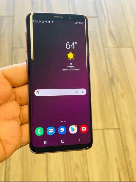 Samsung Galaxy S9, Factory Unlocked, Excellent Condition. Like New