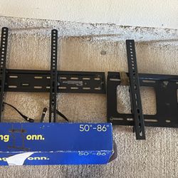 Wall Mounts For Flatscreen’s 25 each