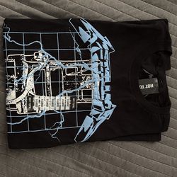 T-shirt hot topic Metallica