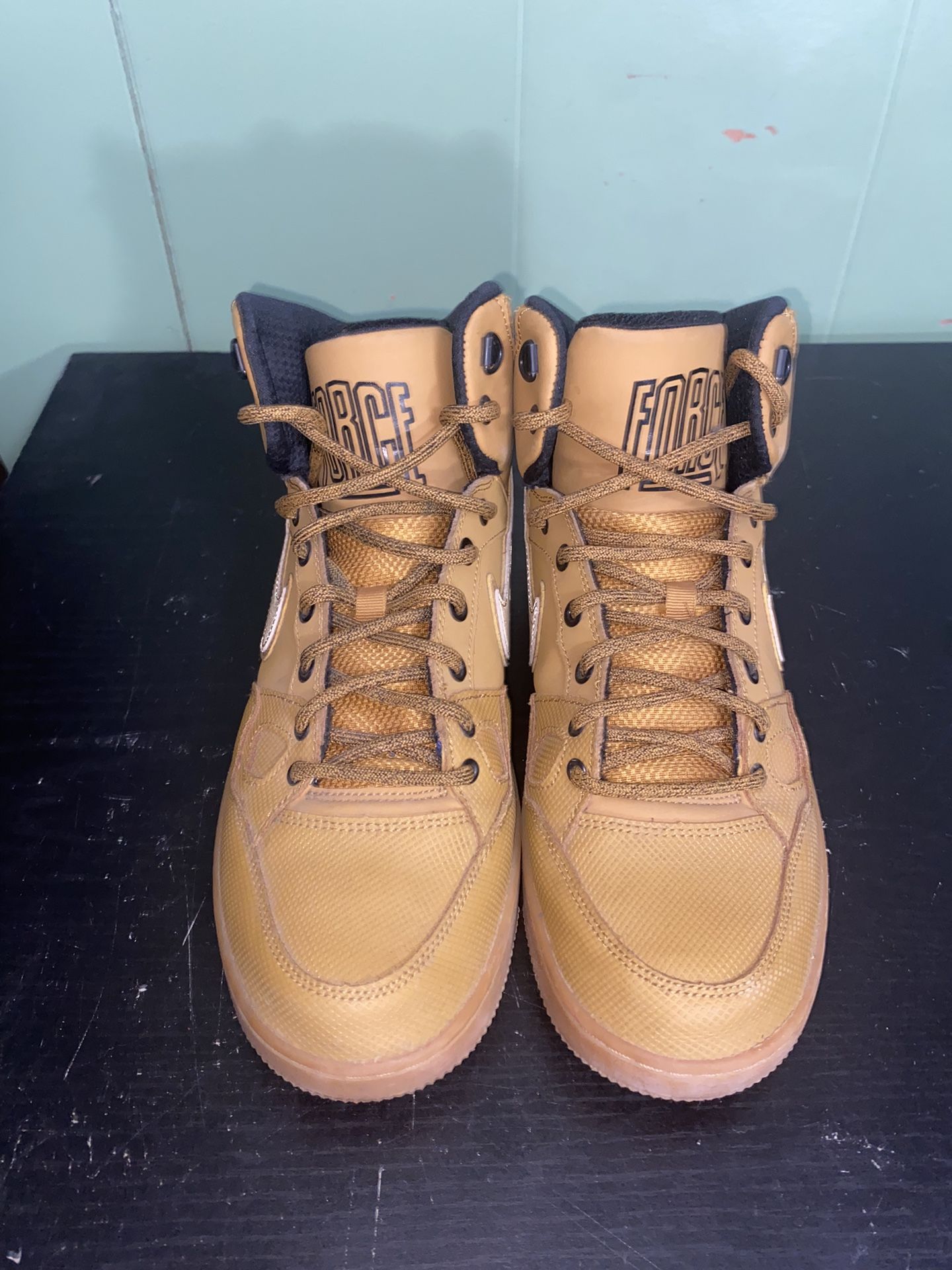 Size 9.5 Nike Son Of Force Winter Wheat 