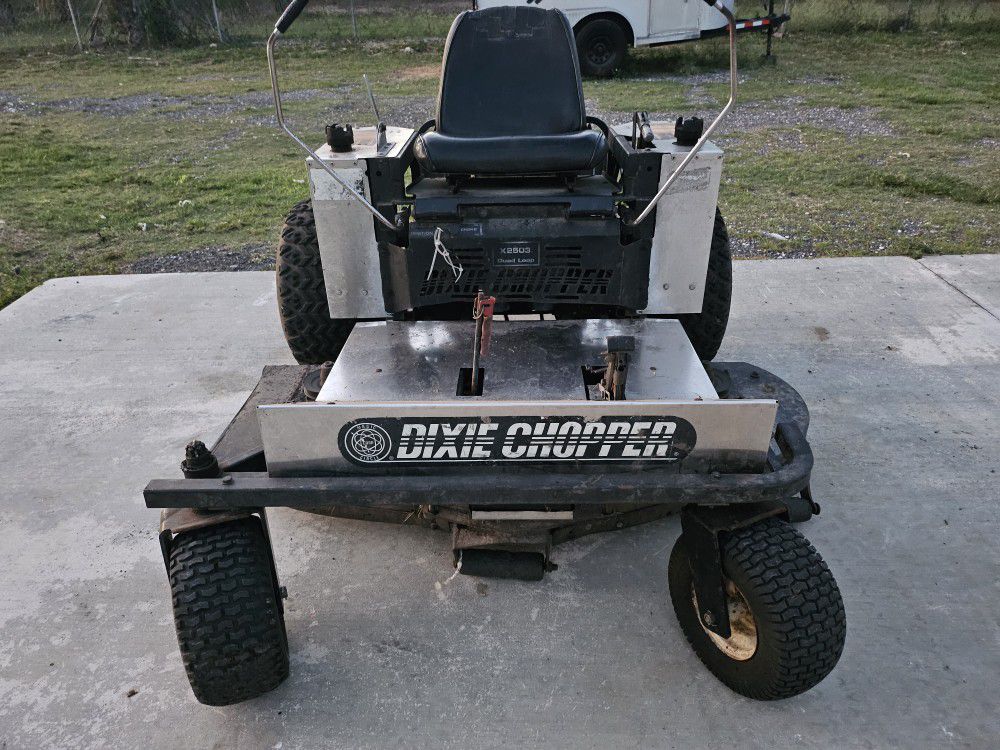 Tractor Lawn Care  Dixie Chopper