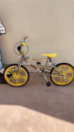 MONGOOSE bike Stranger Things Rare