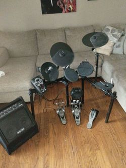 Roland TD11 electric drum set