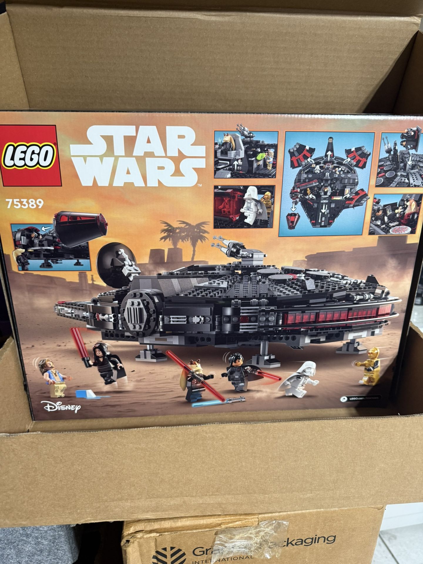 LEGO Star Wars The Dark Falcon Buildable Starship, Star Wars Toy Vehicle Set for Boys and Girls, Collectible Millenium Falcon Toy with 6 Star Wars Min