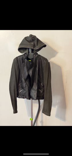  Title: Black Rivet Faux Leather and Knit Jacket with Hood (Size XL)  Description: Add a unique edge to your wardrobe with this Black Rivet faux leath