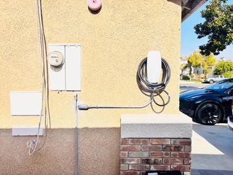 Tesla Charger
