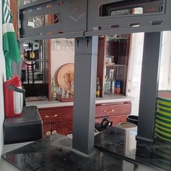 Soporte Para Tv.  25 Dll Each