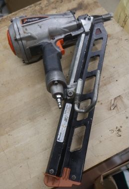 Paslode nail framing nail gun F350S pre owned 880291-1