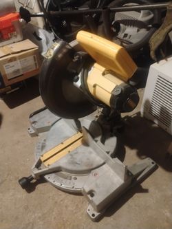 DeWalt miter saw