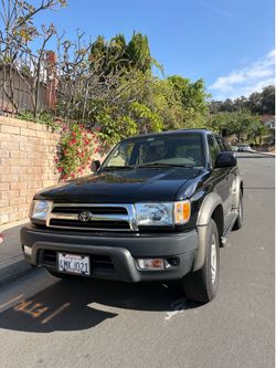 2000 Toyota 4Runner Limited – Good Condition – 248k Miles