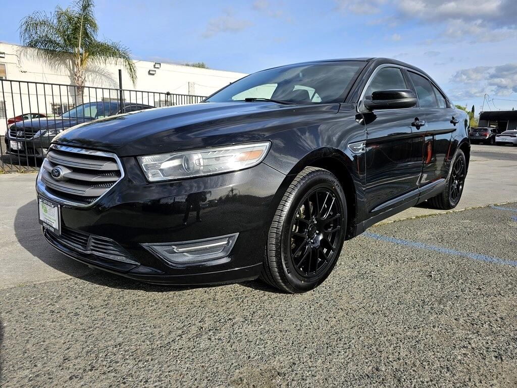 2013 Ford Taurus