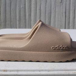 Adidas Adilette Cloudfoam Slides Tan Beige | US Men’s 7 | Comfortable Sandals
