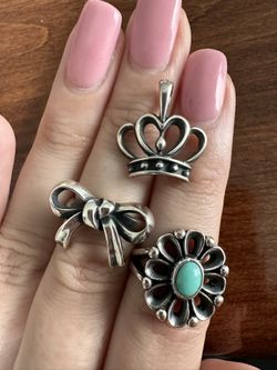 James Avery Retired Queen Of Hearts Pendant