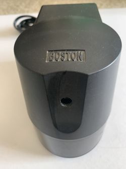 BARGAIN BOSTON ELECTRIC PENCIL SHARPENER