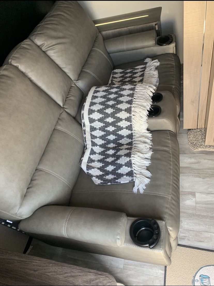 Theater seats/Recliners for RV/travel trailer