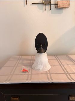 New Wall Lamp whit light 💡 ( hardwired / only one )
