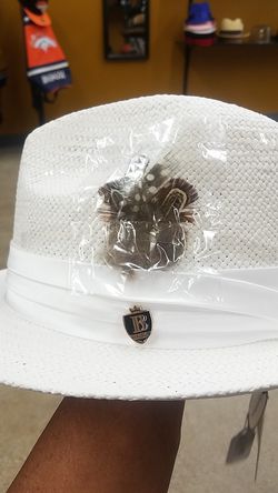 wht Bruno Capelo Venetian